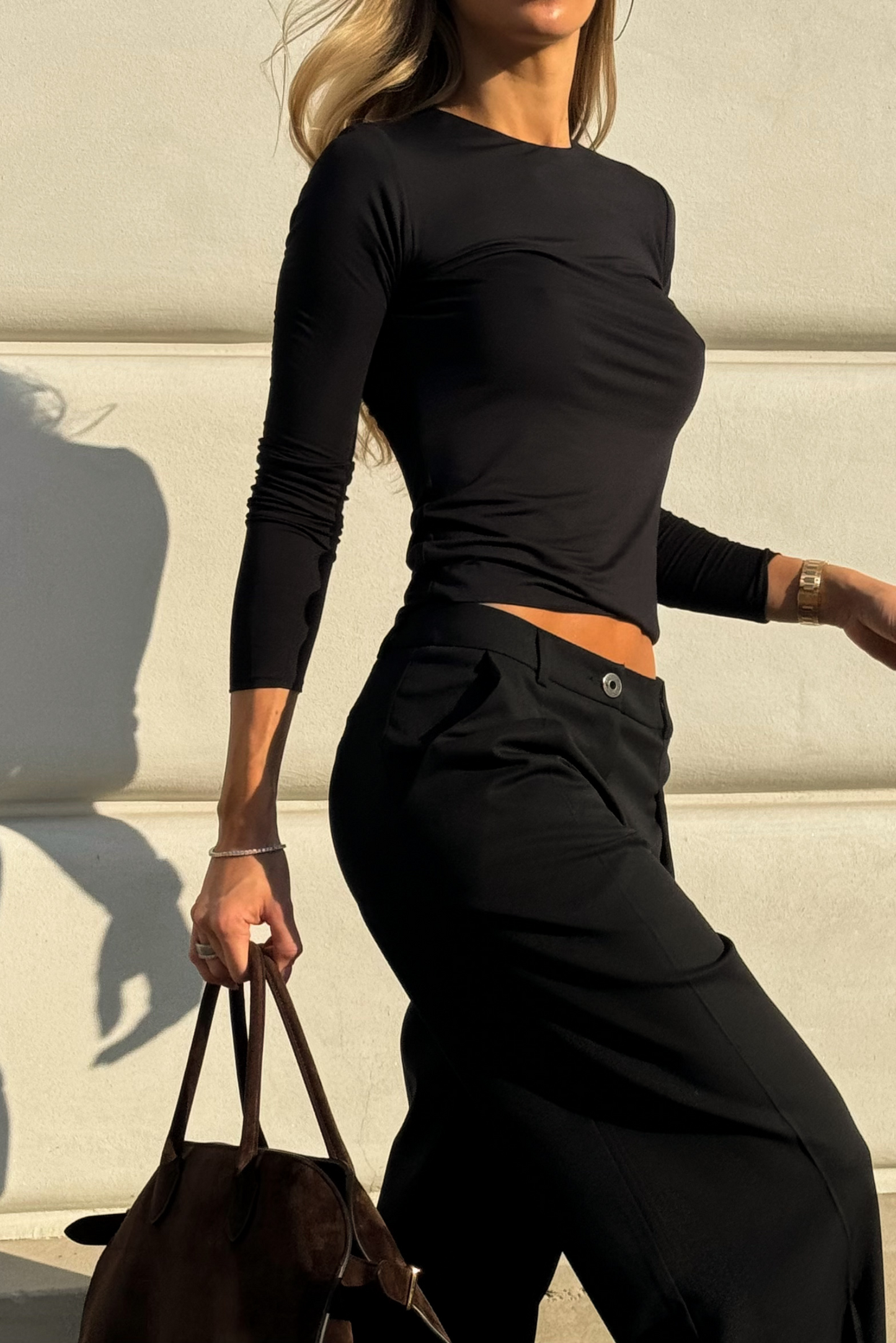 LONGSLEEVE IN BLACK 2.0